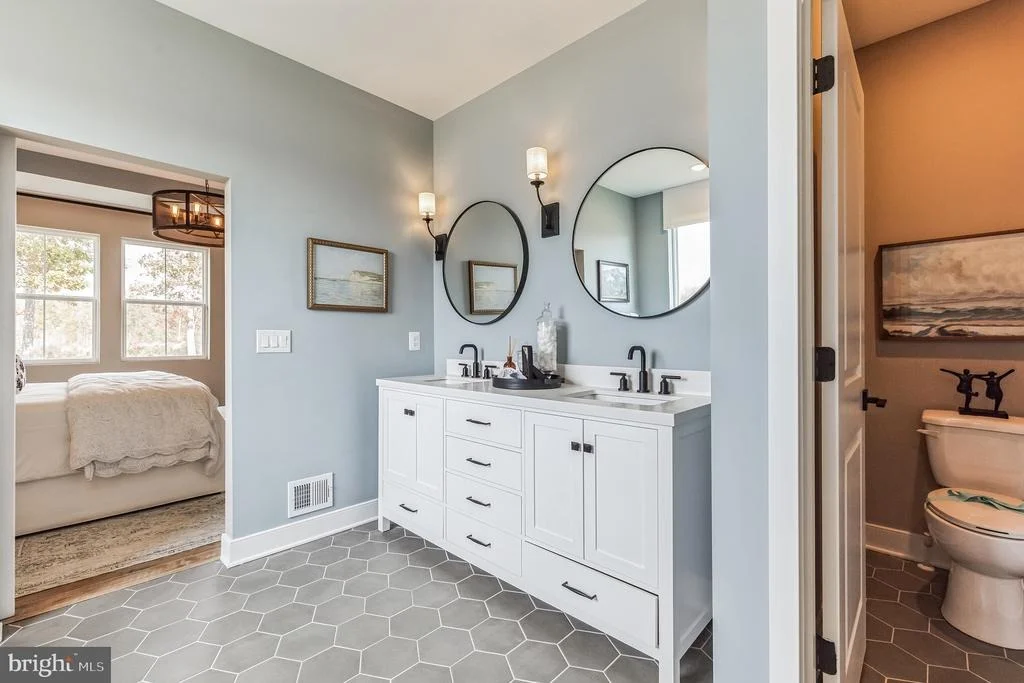 Photo of 36821 W OLD GATE DRIVE
