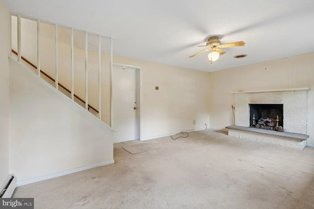 Photo of 205 TULIP DRIVE