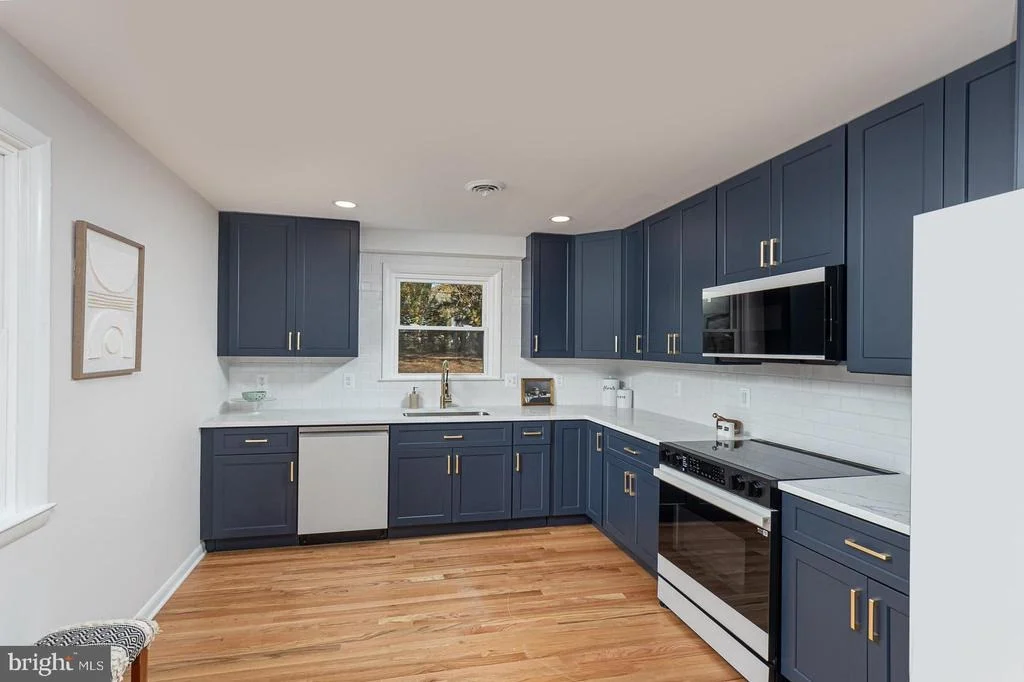 Photo of 623 LONG BAR HARBOR ROAD