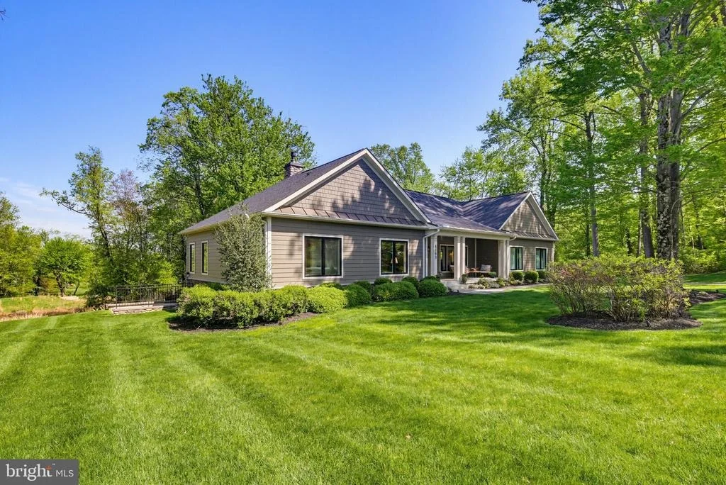 Photo of 8103 MOJAVE COURT