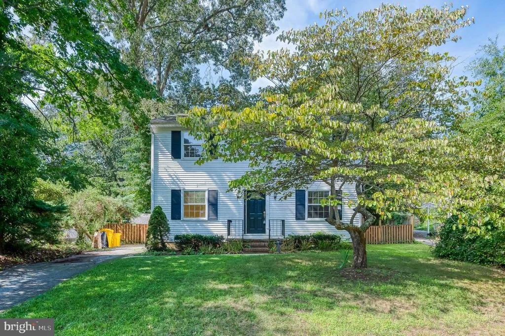 Photo of 318 BEACH DRIVE