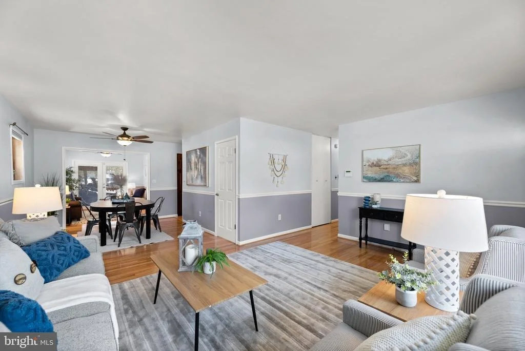 Photo of 1071 OMAR DRIVE
