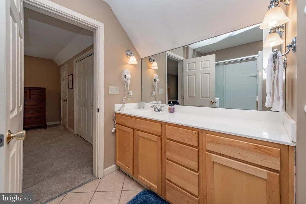 Photo of 2828 GLENDALE ROAD