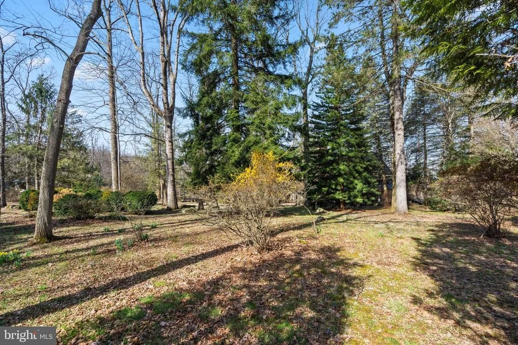 Photo of 17641 RAVEN ROCKS ROAD