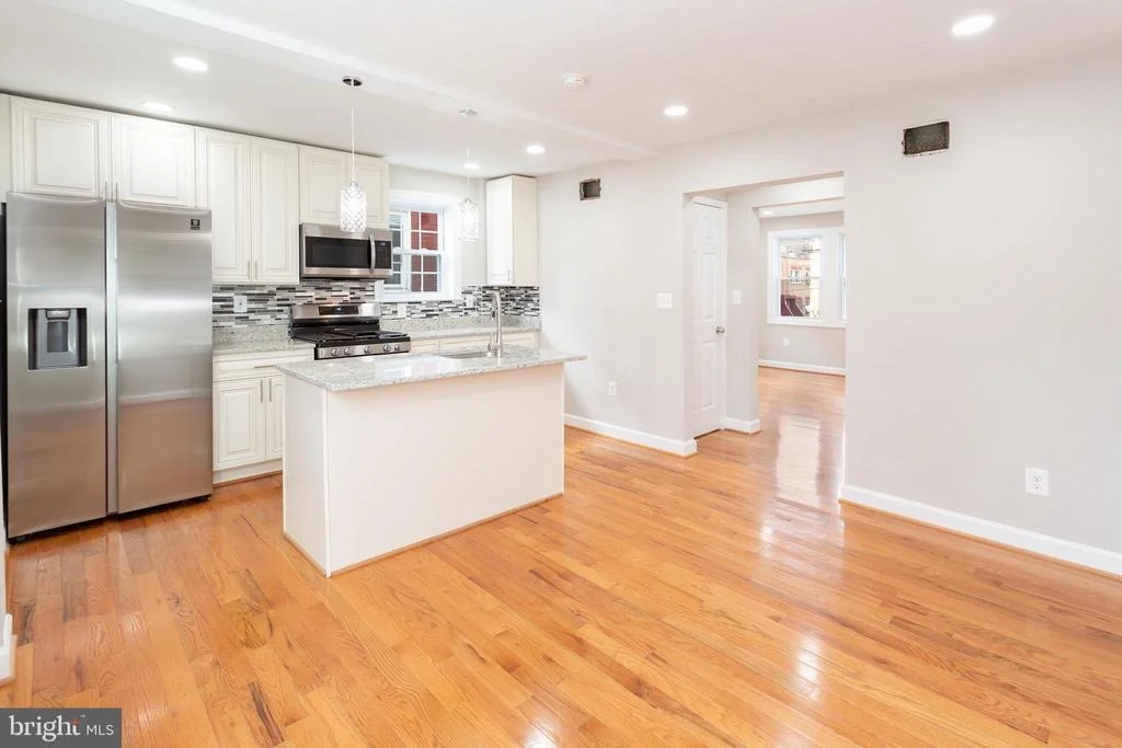 Photo of 4617 HILLSIDE ROAD SE