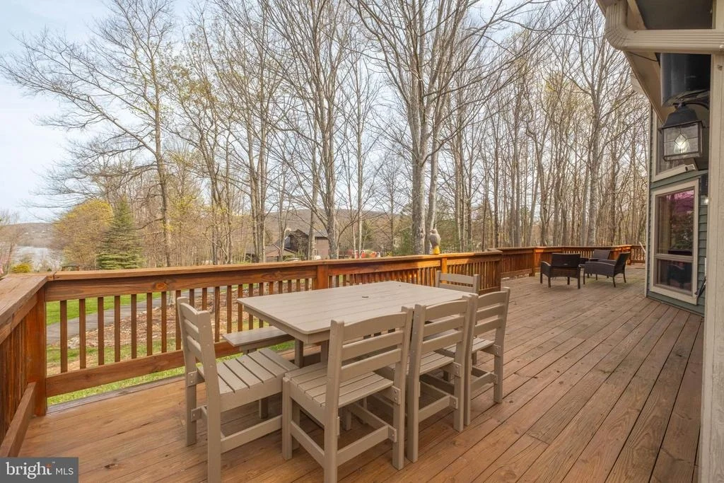 Photo of 128 BRIDGEVIEW LANE