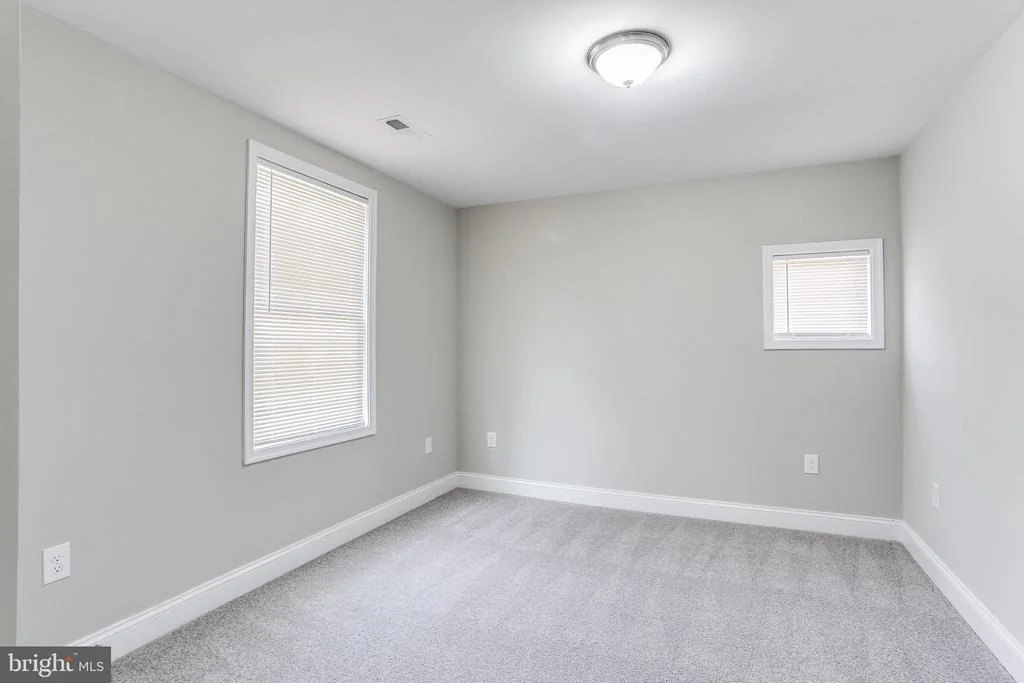 Photo of 7939 WISE AVENUE