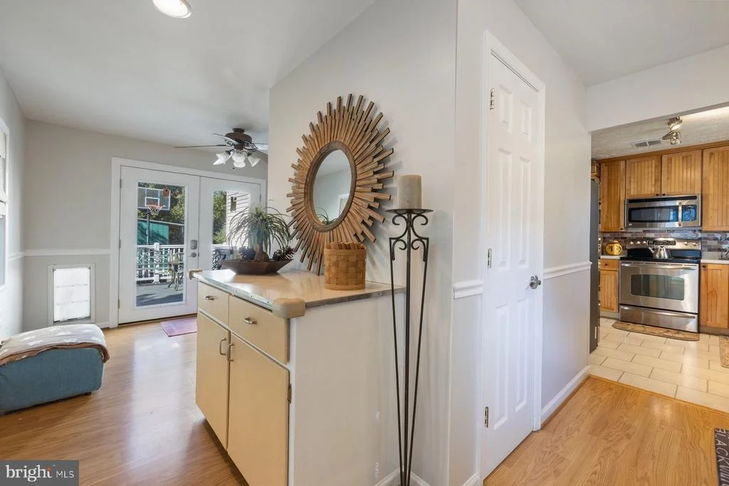 Photo of 530 RITA DRIVE