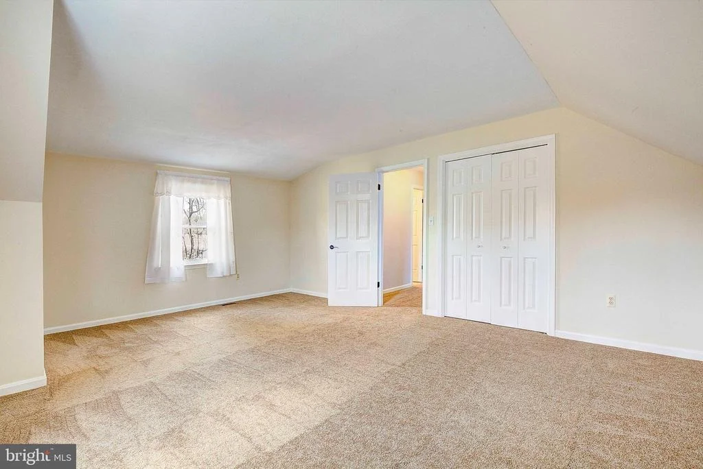 Photo of 9150 MACKALL ROAD