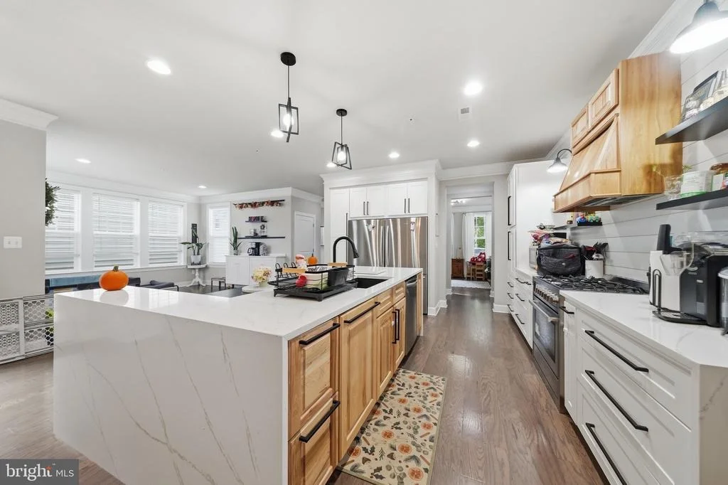 Photo of 5063 JUDICIAL WAY