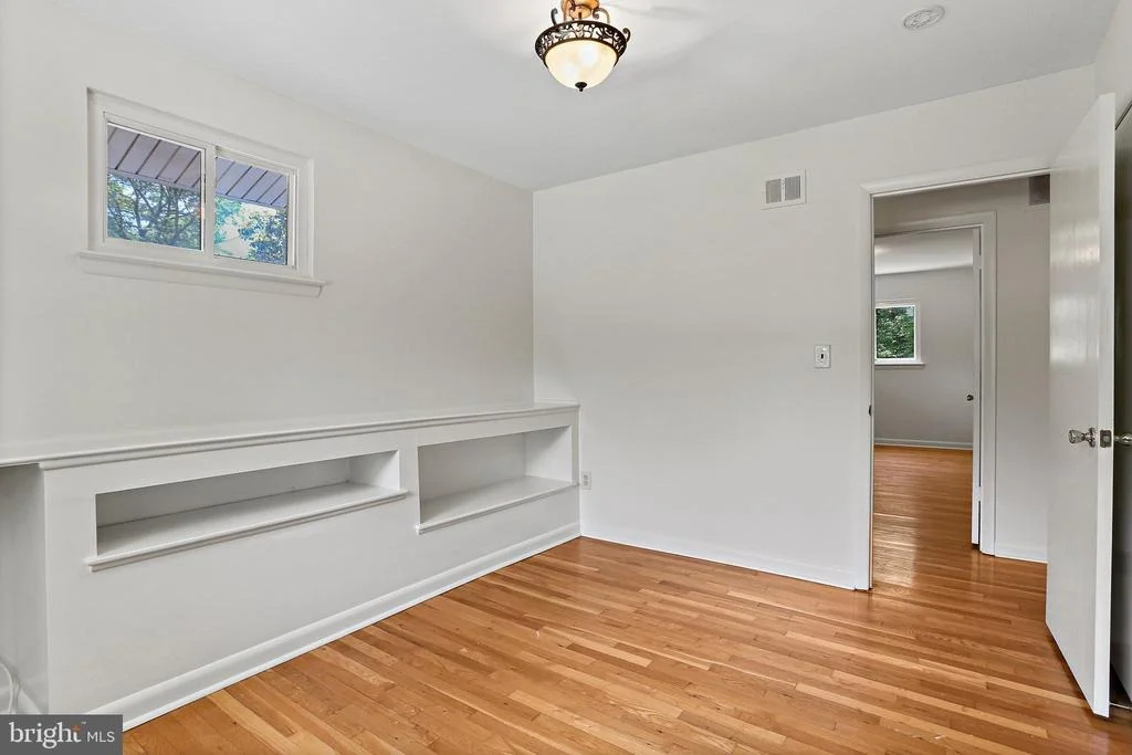 Photo of 13324 SHERWOOD FOREST DRIVE