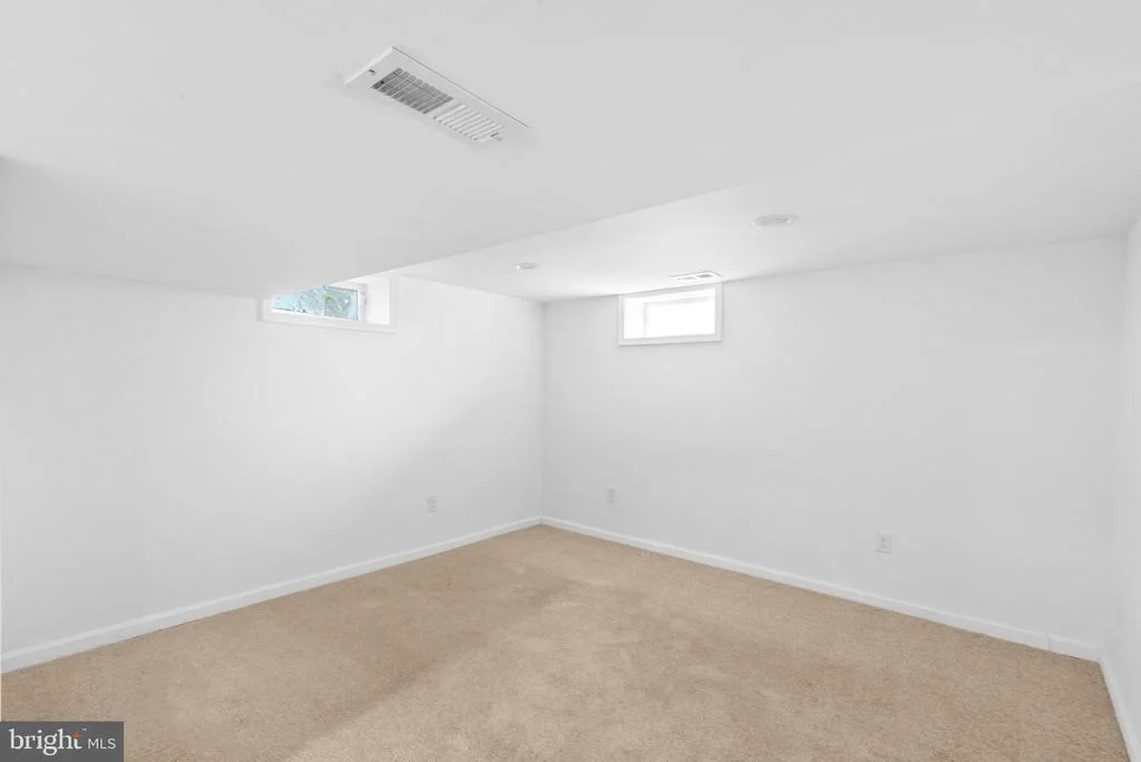 Photo of 5637 HIGH TOR HILL