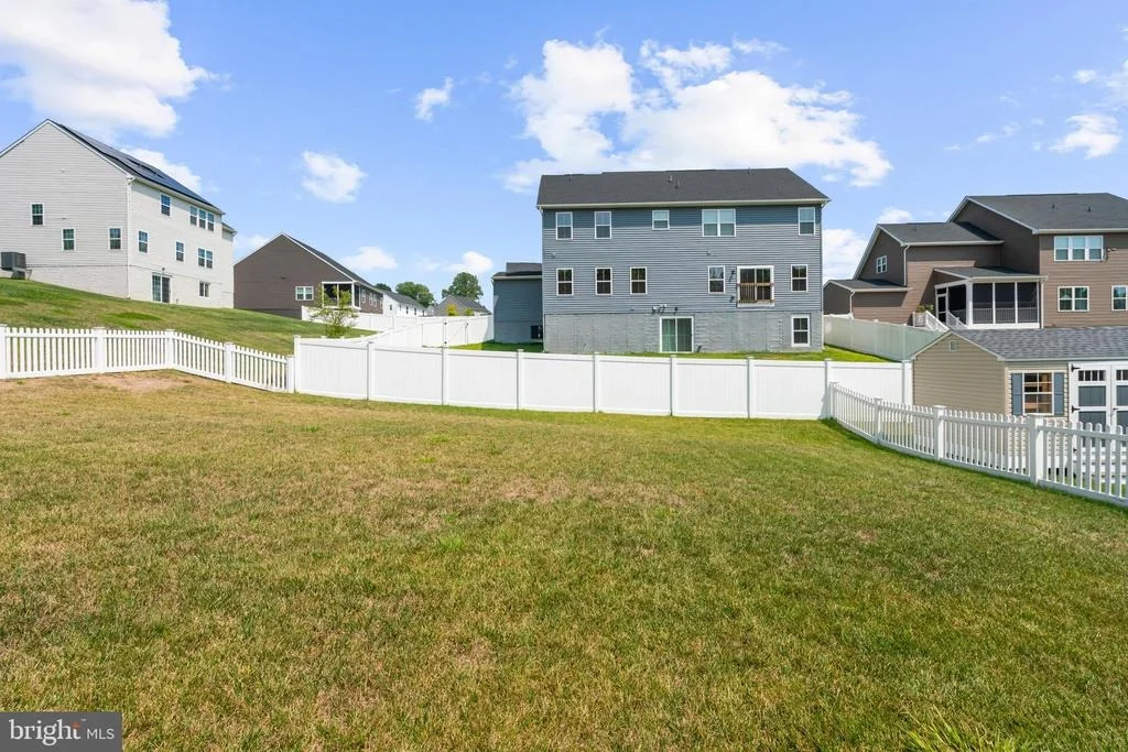 Photo of 8308 LEGACY CIRCLE