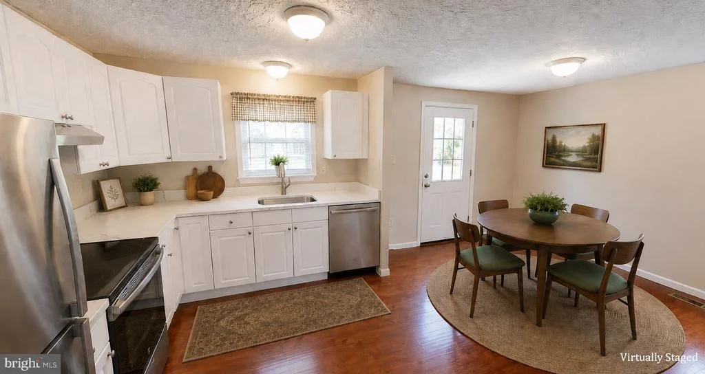 Photo of 1180 BANNISTER CIRCLE