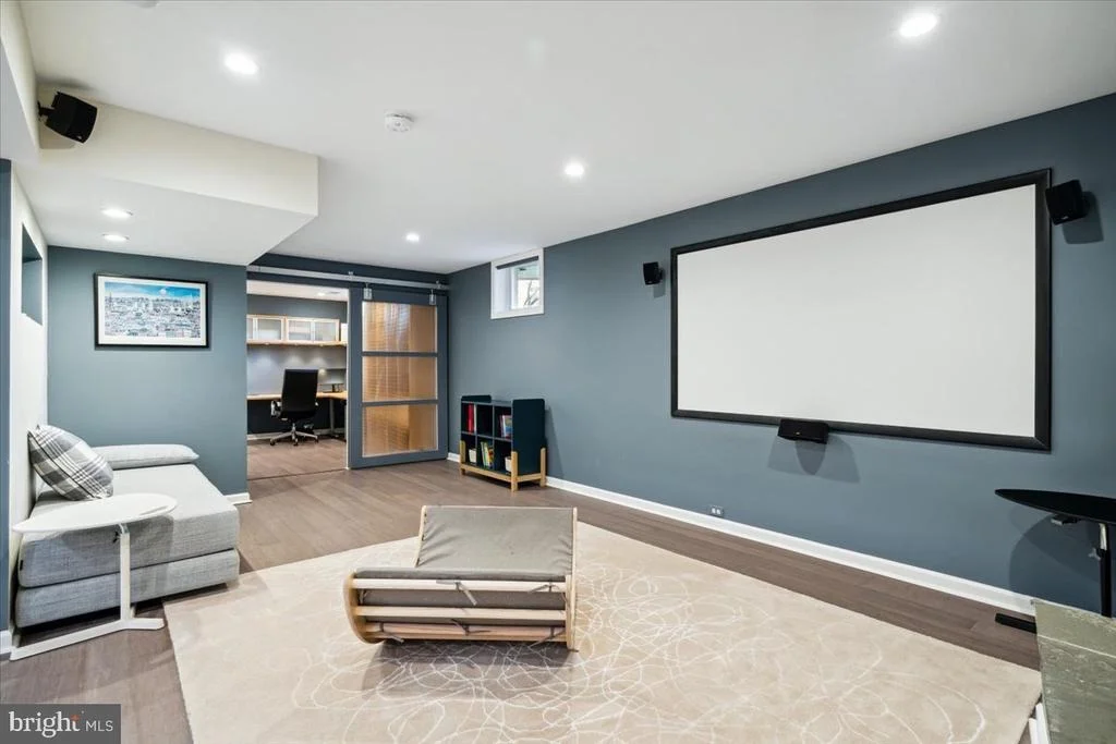 Photo of 2554 BEAR DEN ROAD