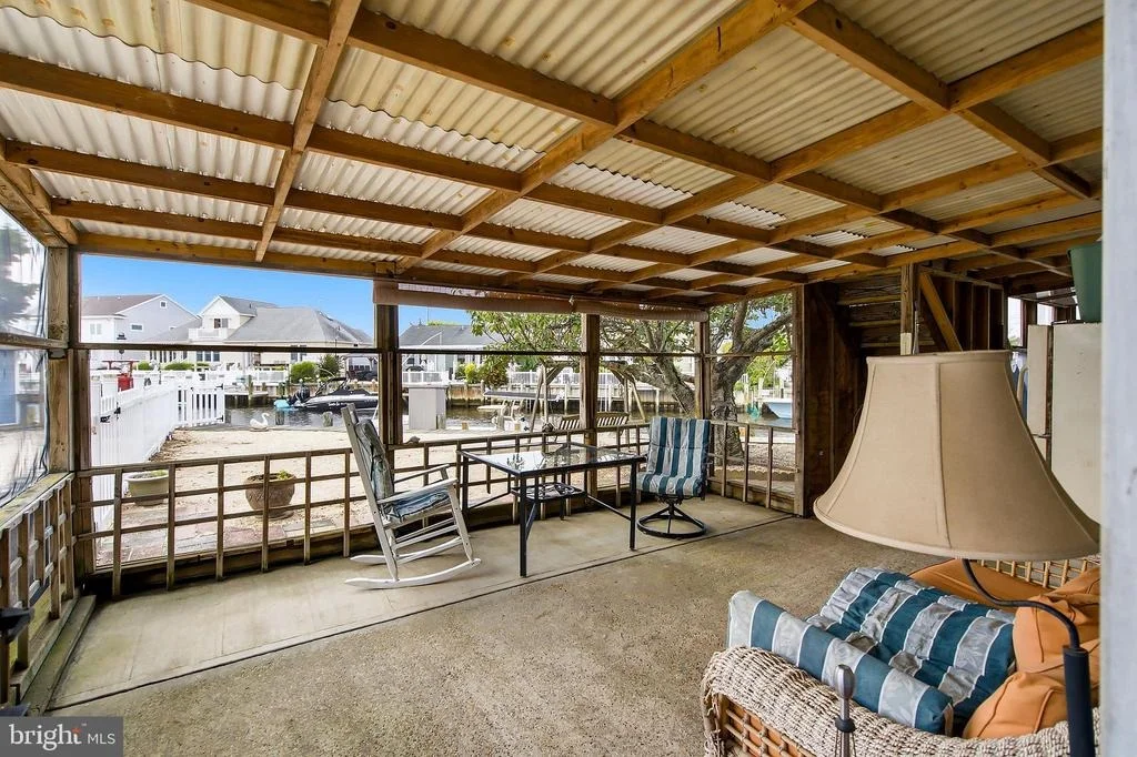 Photo of 72 ROSALYN DRIVE