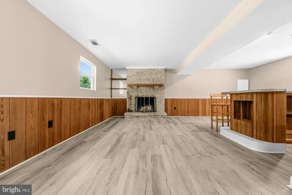 Photo of 10107 SNOWDEN ROAD