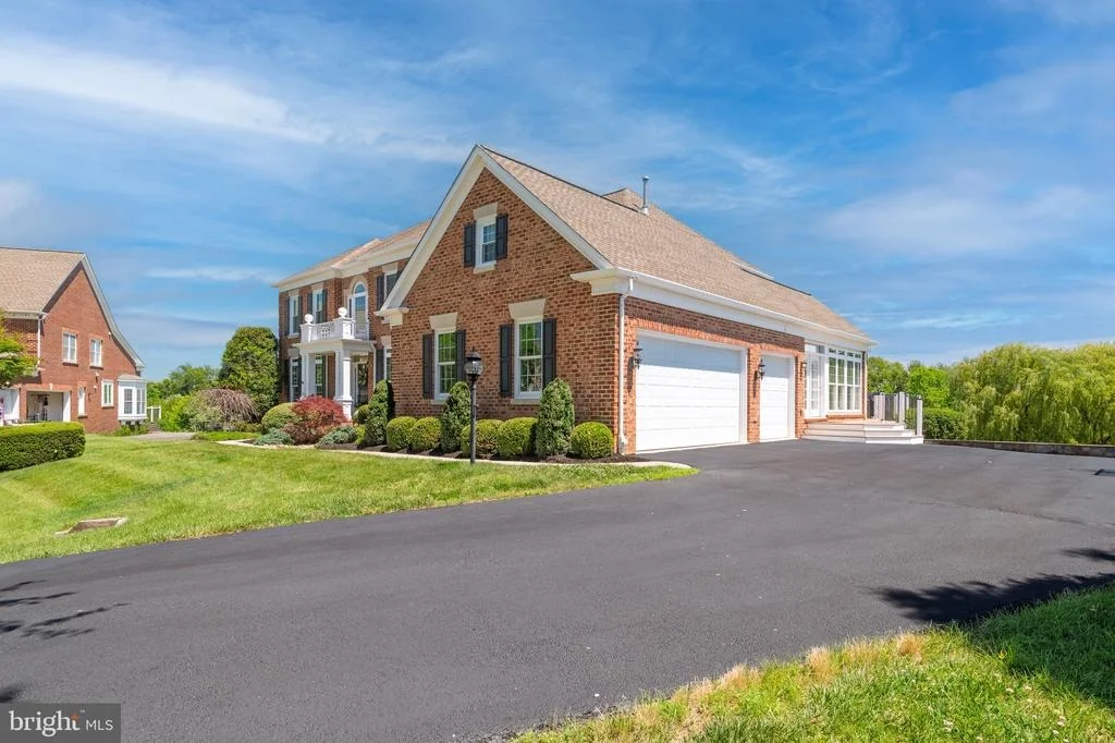 Photo of 20882 MCINTOSH PLACE