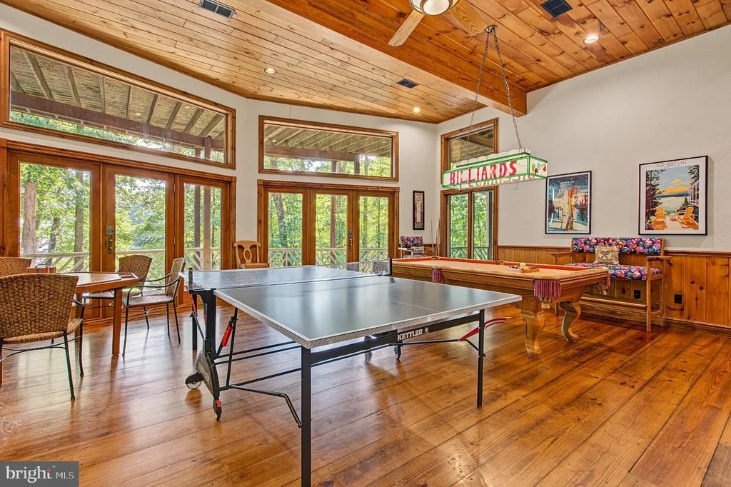 Photo of 2747 MARSH HILL ROAD