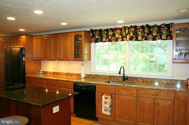 Photo of 12500 CLIFF EDGE DRIVE