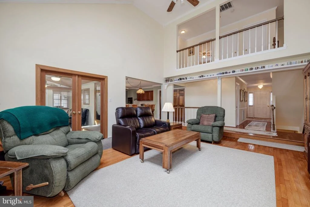 Photo of 6929 SPANKER DRIVE