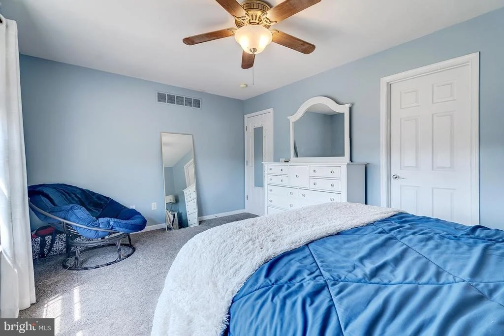 Photo of 5 MAPLE SHADE DRIVE
