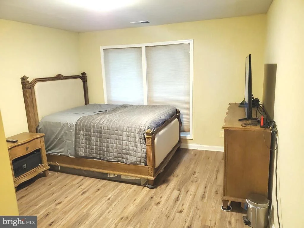 Photo of Unit 4A3 at 3176 SUMMIT SQUARE DRIVE