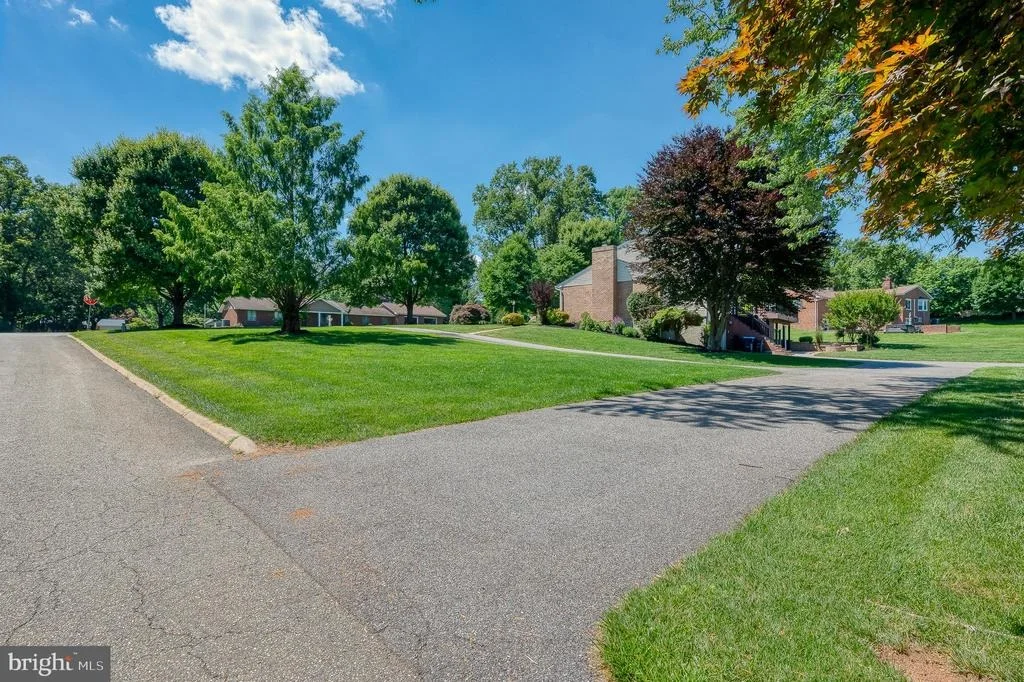 Photo of 2405 CLARET DRIVE