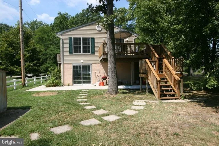 Photo of 721 SENECA GARDENS ROAD