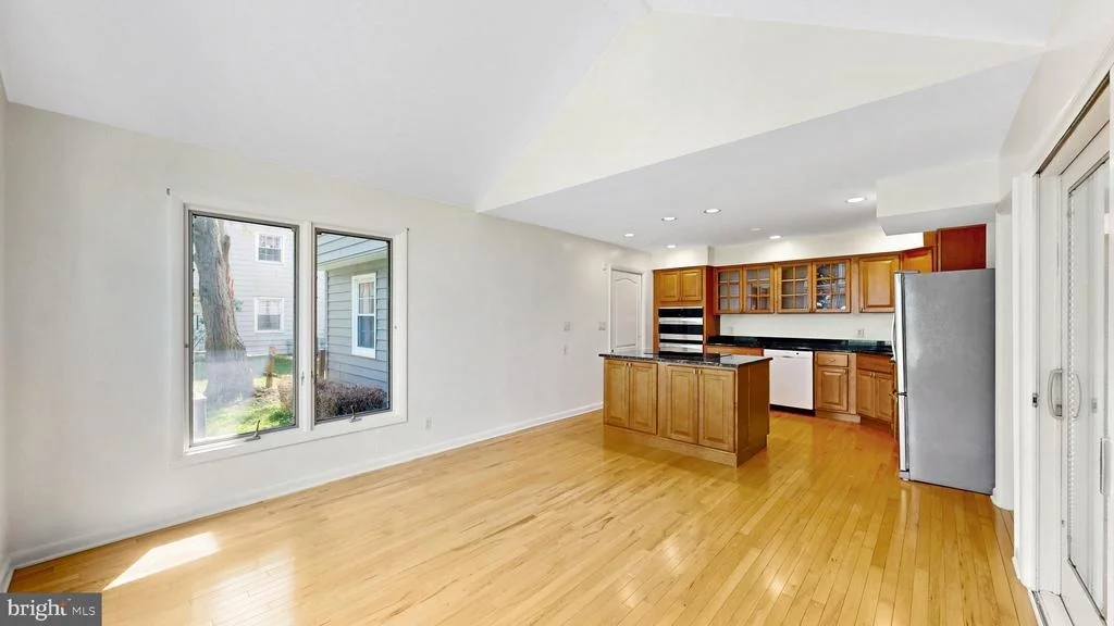 Photo of 45 W FAIRFIELD DRIVE