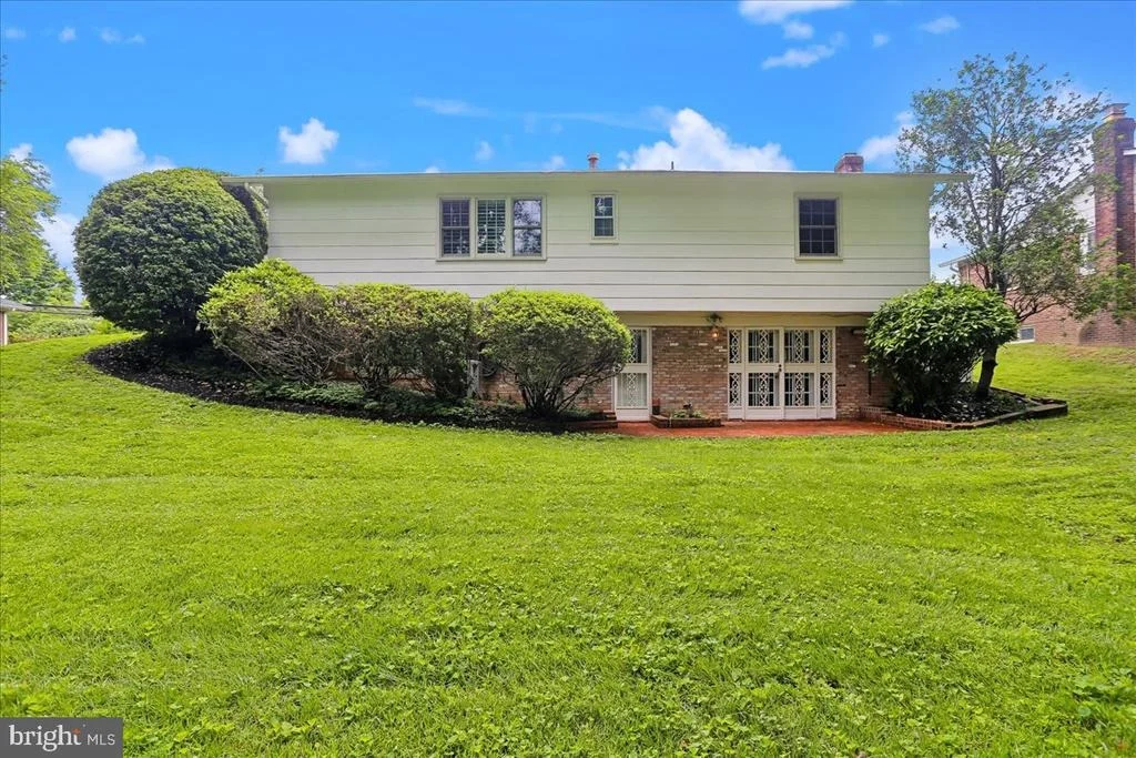 Photo of 12908 OLD COLUMBIA PIKE