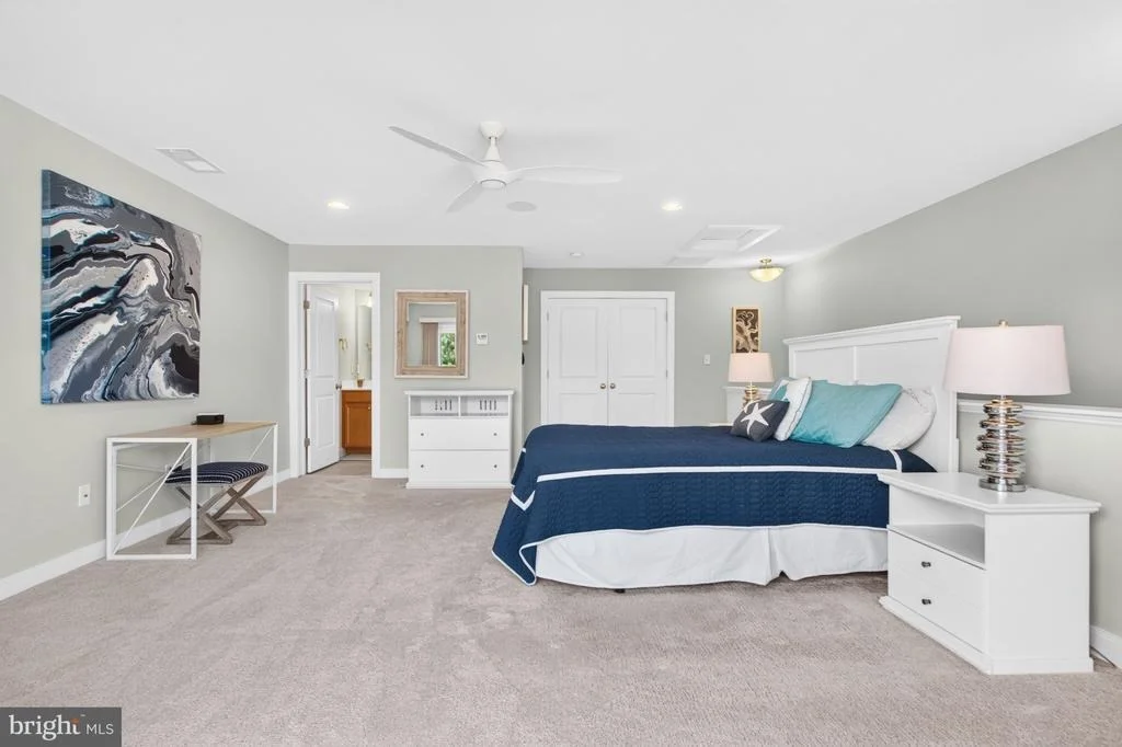 Photo of Unit D2 at 29104 STRIPER HARBOR