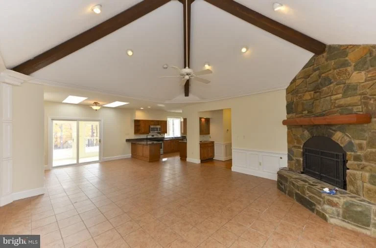 Photo of 6509 BELLAMINE COURT