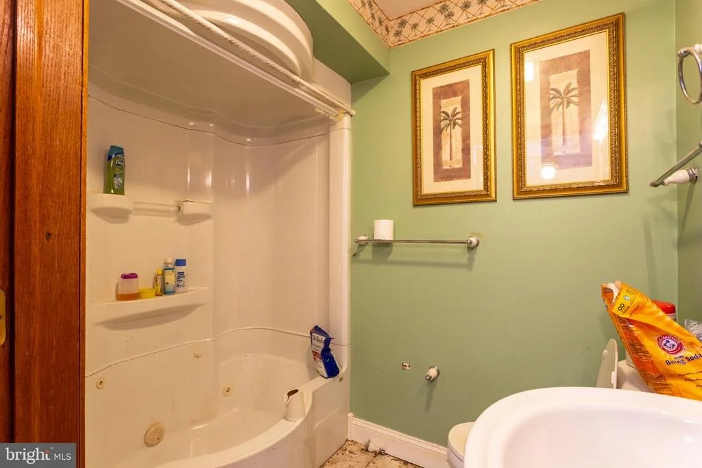 Photo of 415 SHORE DRIVE
