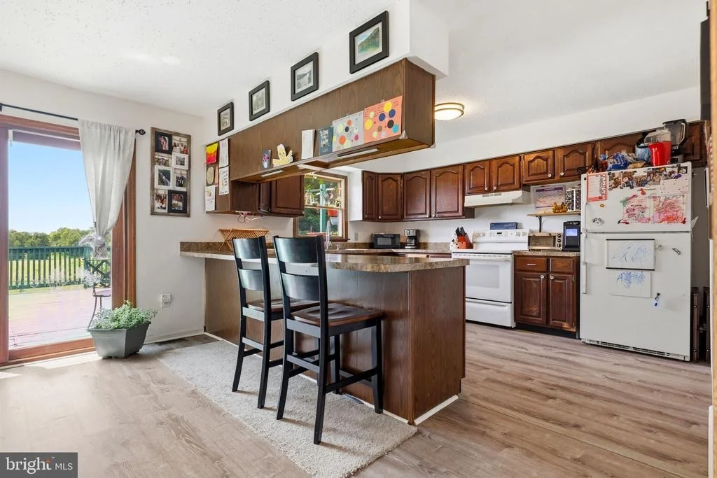 Photo of 7313 COVINGTONS CORNER ROAD