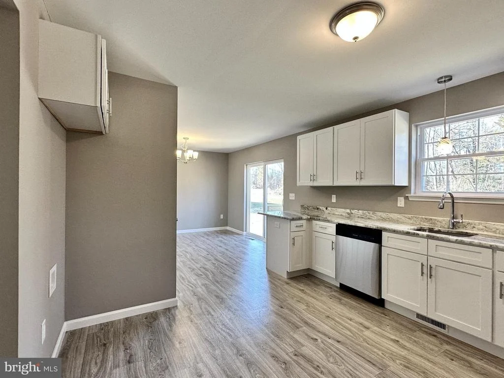 Photo of 1062 HICKORY DRIVE