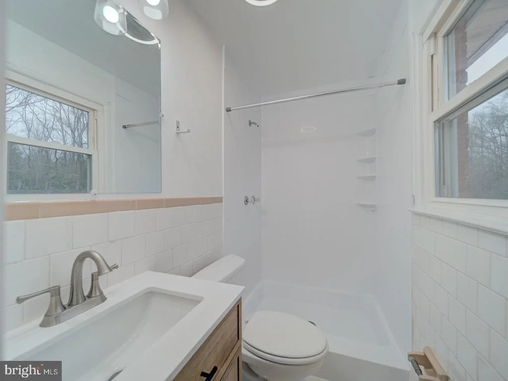 Photo of 10524 DEACON ROAD
