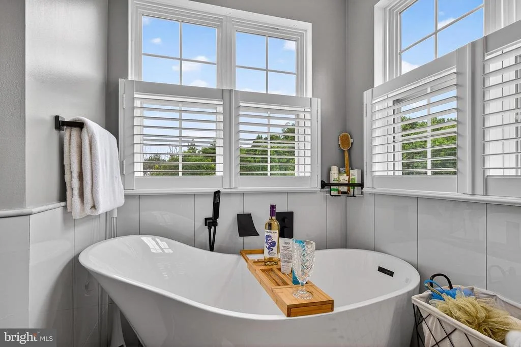 Photo of 5510 OVERLOOK CIRCLE