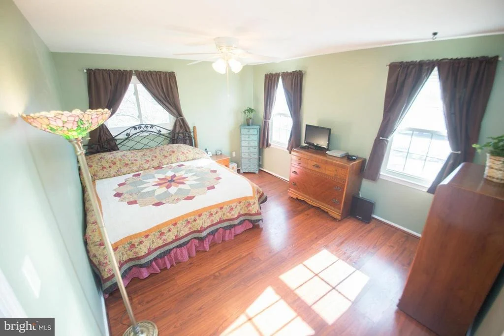 Photo of 9 DARNELL COURT