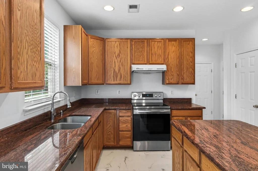 Photo of 25825 SPRING FARM CIRCLE