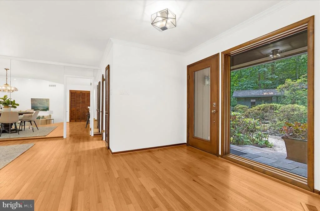 Photo of 698 DISCOVERY ROAD