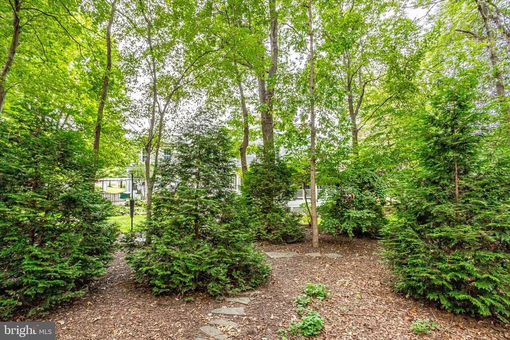 Photo of 12708 POND CREST LANE
