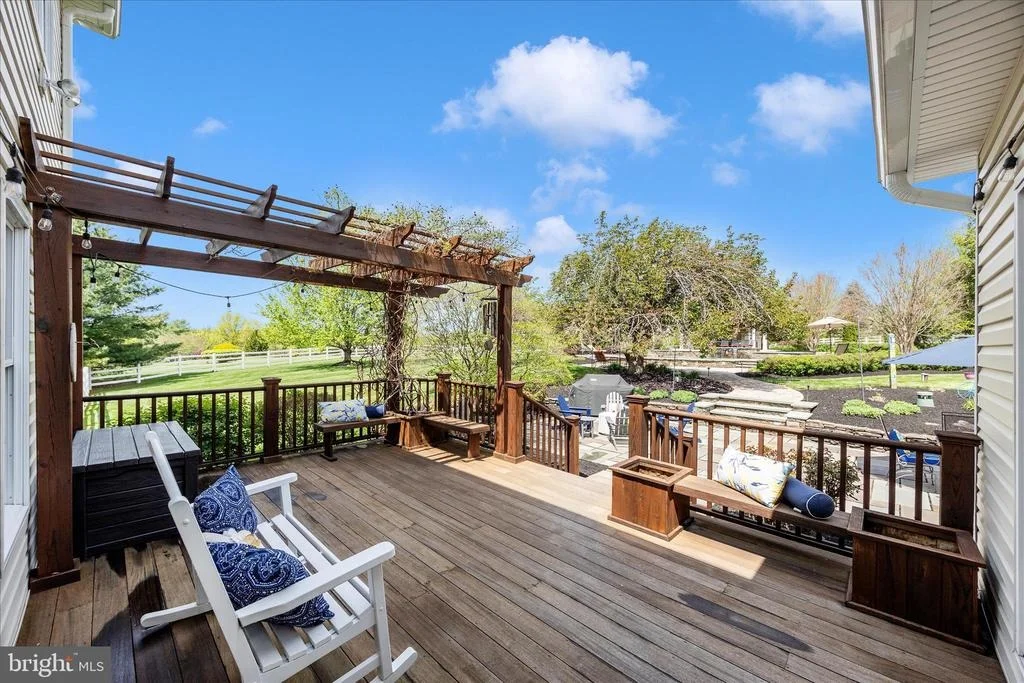 Photo of 6170 CHALLEDON CIRCLE