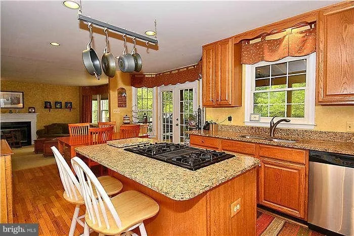 Photo of 23 JAYSTONE COURT