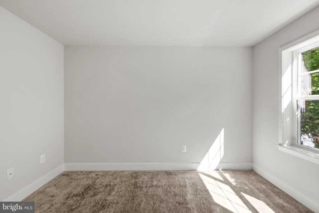 Photo of 9344 MEREDITH AVENUE