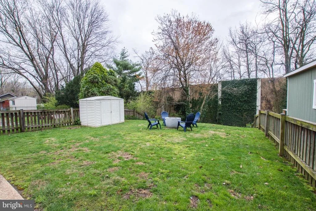 Photo of 1019 GROVEHILL ROAD