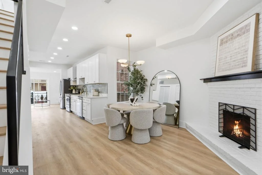 Photo of 325 14TH STREET NE