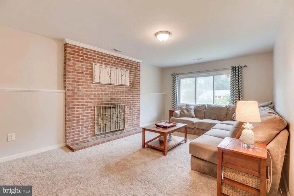 Photo of 10919 MAPLE STREET
