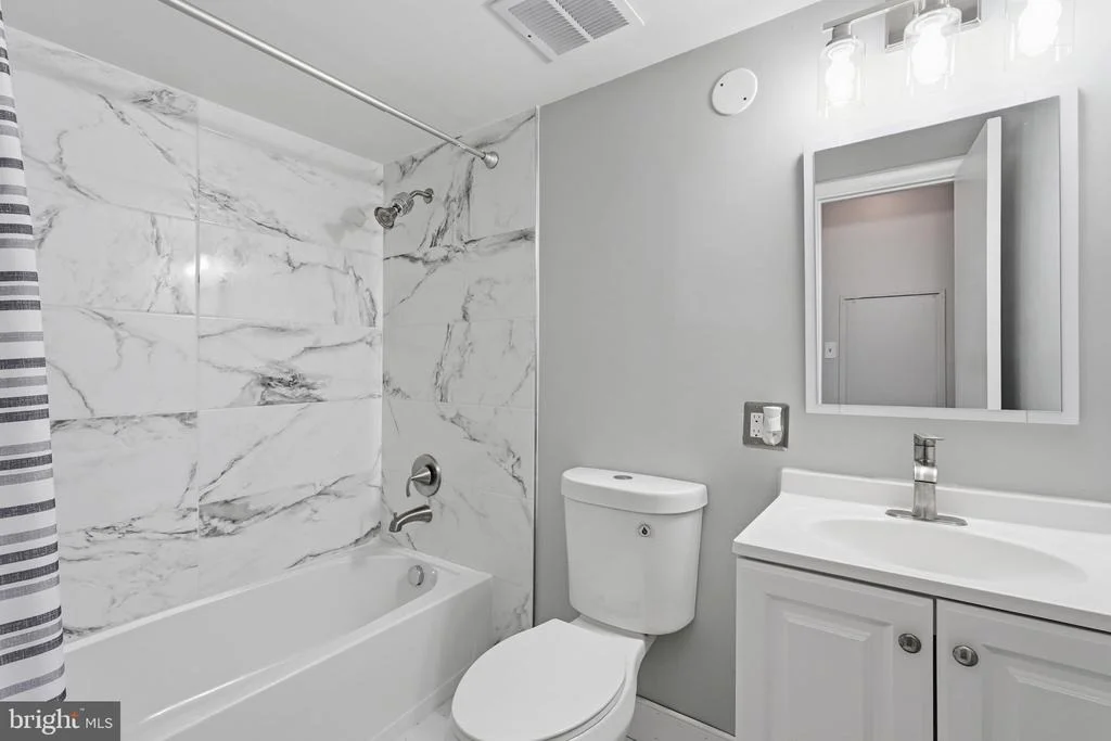 Photo of 4936 SAUQUOIT LANE
