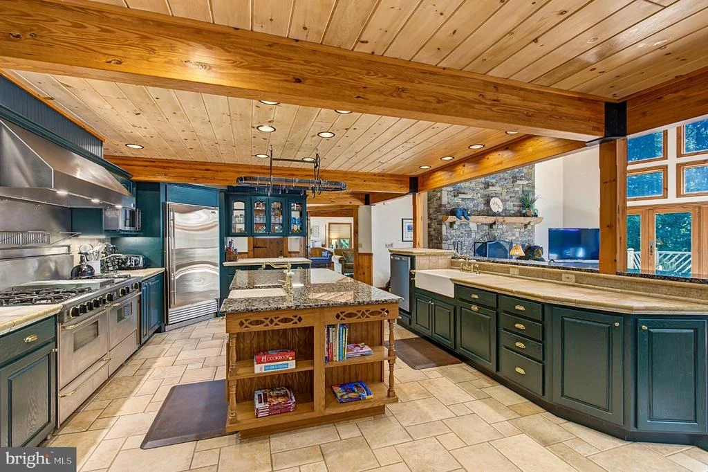 Photo of 2747 MARSH HILL ROAD
